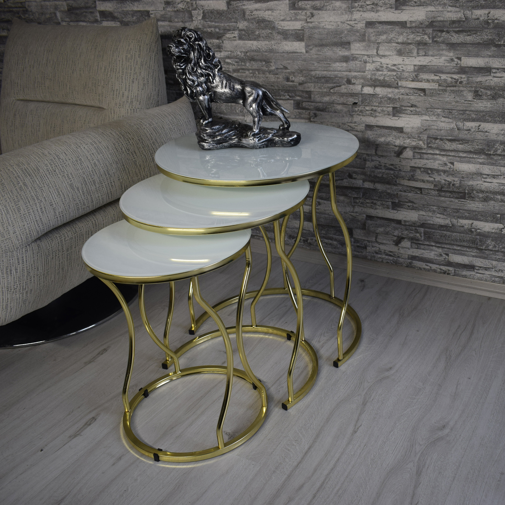 beyaz-cam-gold-ayak.jpg